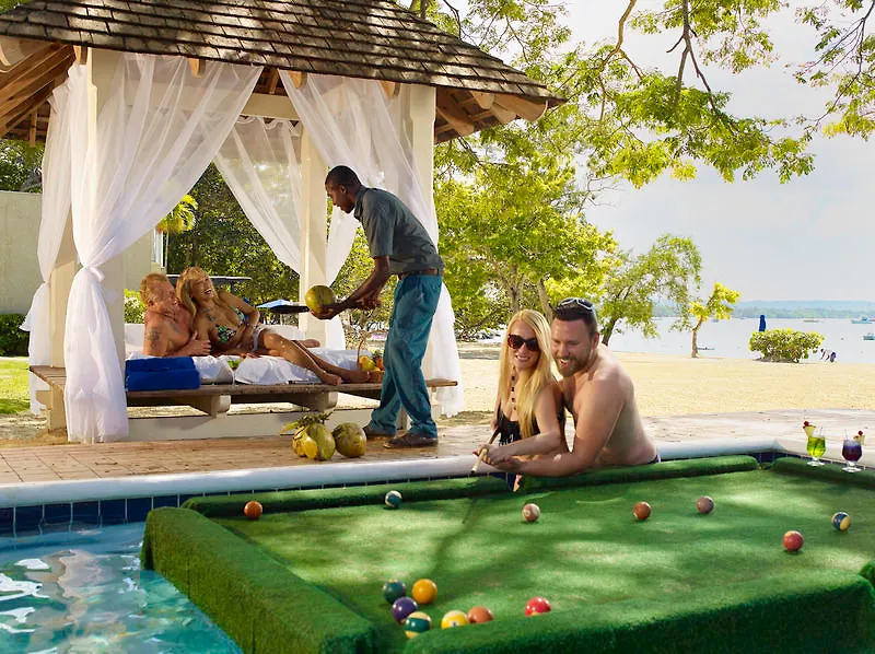 Hedonism II All Inclusive Resort (Adults Only) Негрил