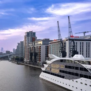 Novotel Excel 4* London